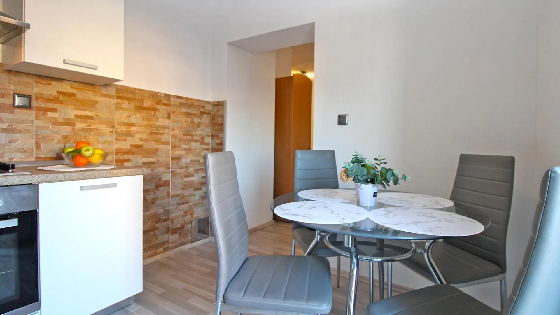Apartment Josip 1649 Fažana