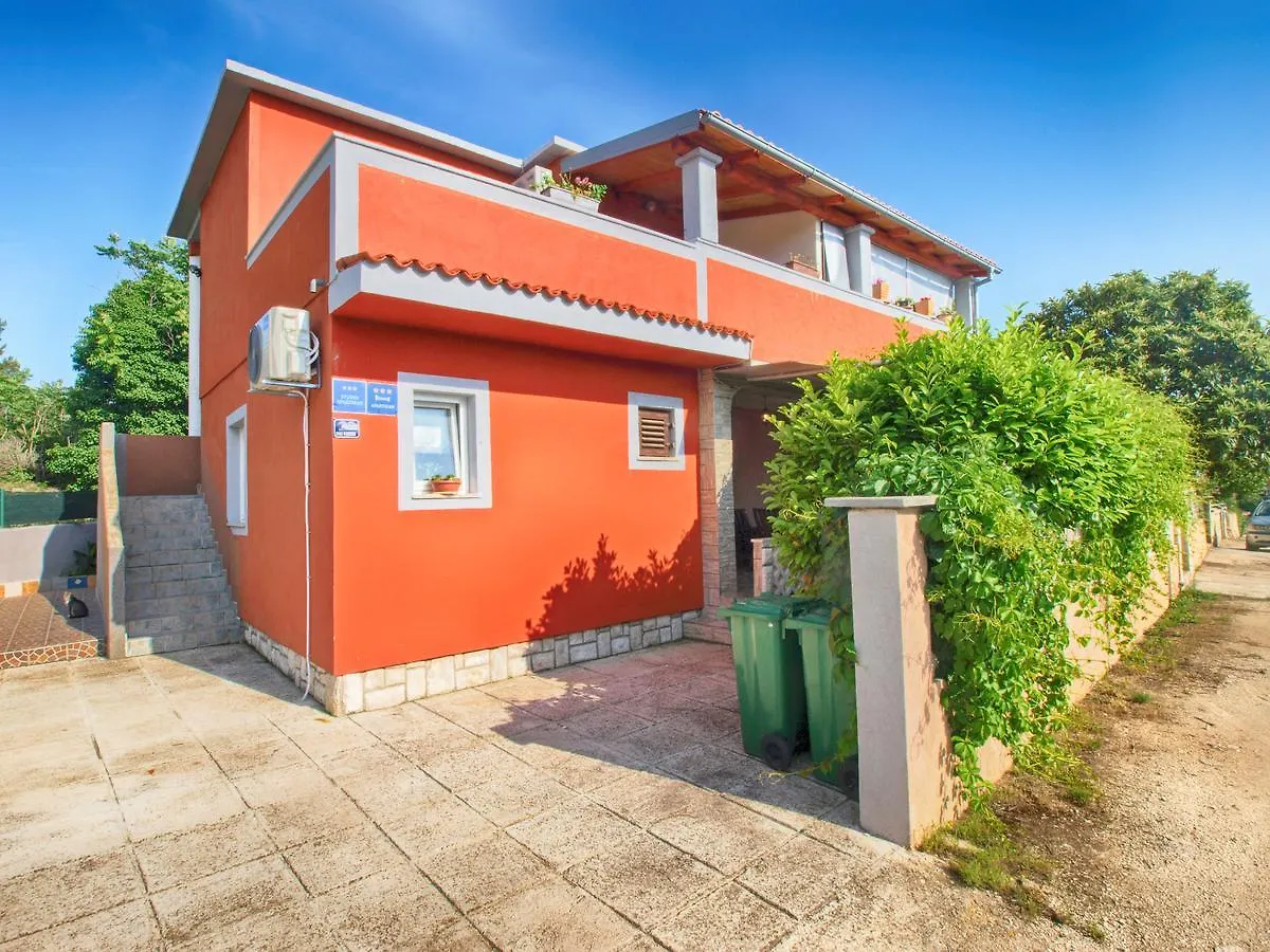 Apartment Josip 1649 Fažana